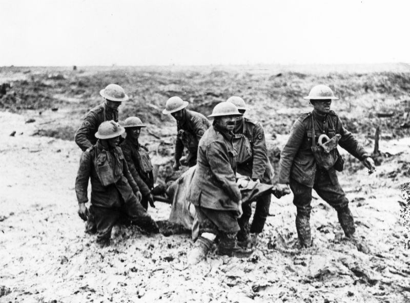 British stretcher-bearers, 1917. c. Science Museum, SSPL